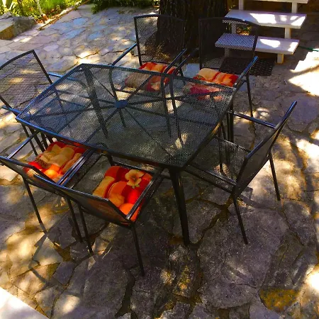 Сasa de vacaciones House