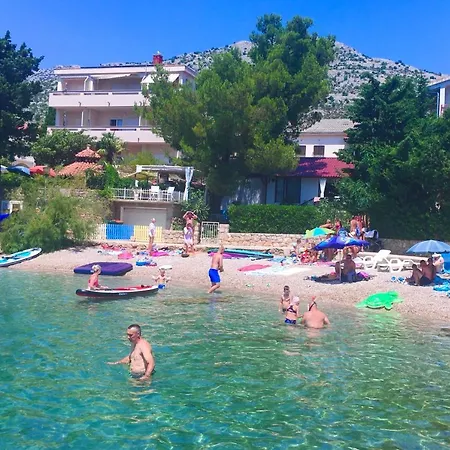 House * Starigrad Paklenica