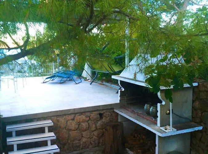 Dom wakacyjny House *